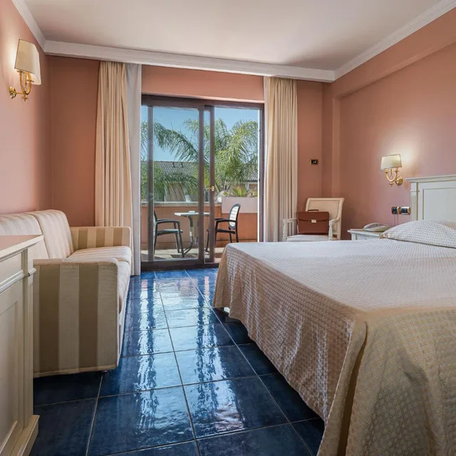 غرفة قياسية بسرير مزدوج، Salice Club Resort 4/6