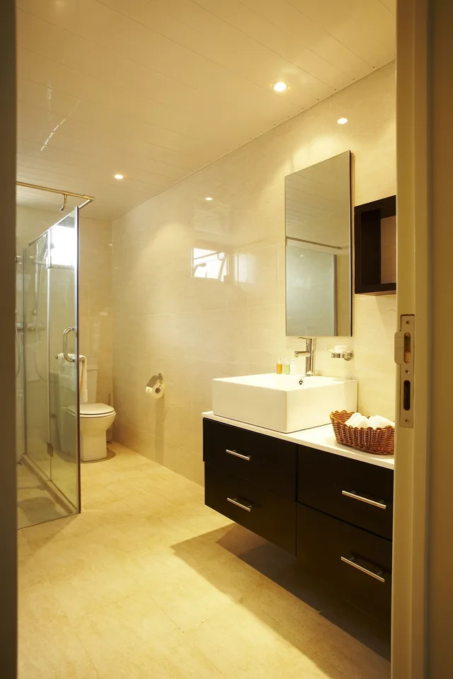1 Bedroom, Apartment, Double Bed, Sofa, Grand Bay Suites 5/5