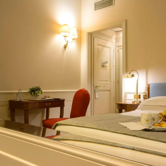 غرفة بسرير كينج، Hotel Corona d Oro 1890 8/10