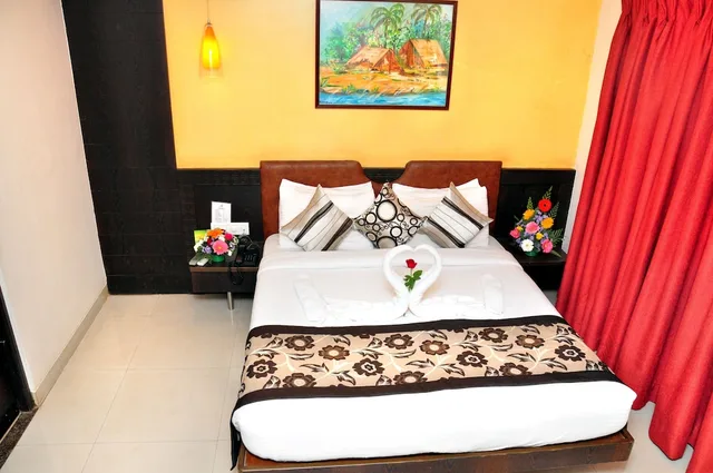 غرفة بريميوم بسرير مزدوج، Hotel Supreme- Business class 1/10