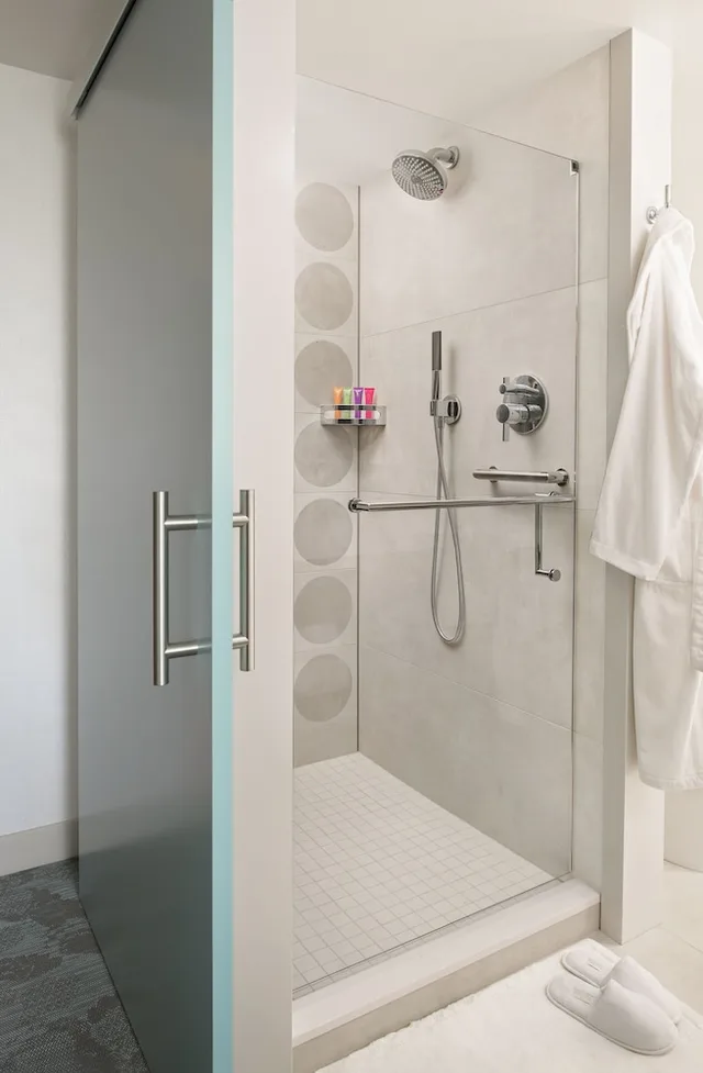 غرفة بريميير بسريرين كينج في طابق مرتفع لذوي الإعاقة، LUMA Hotel San Francisco 5/5