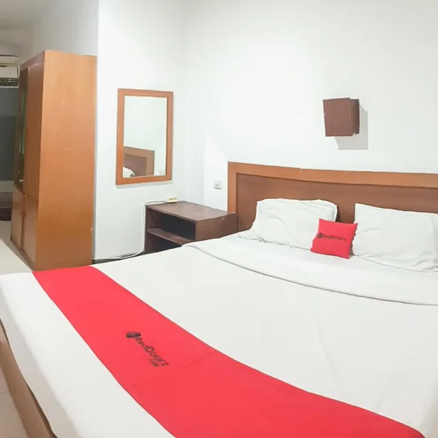 غرفة سوبيريور بسرير مزدوج، RedDoorz Plus At Hotel Sofia Pangandaran 5/10
