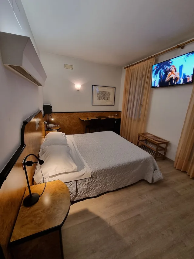 غرفة كومفورت بسرير مزدوج، Cristina Hotel 2/9