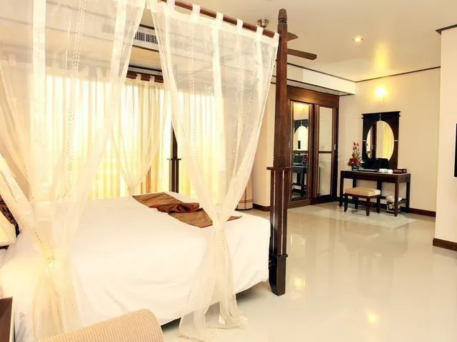 جناح عائلي بسرير مزدوج وسريرين منفصلين بغرفتي نوم، Pattaya Loft Hotel 2/2