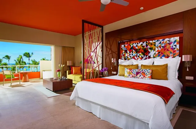 Xhale Club, Double Bed, Pool View، Breathless Punta Cana Resort & Spa - Adults Only - All Inclusive 1/2