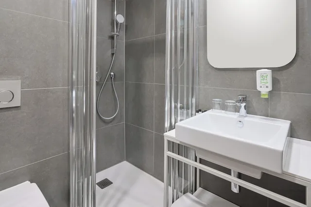 غرفة قياسية بشرفة مفردة بسرير كوين، Island Hotel Istra 4/4