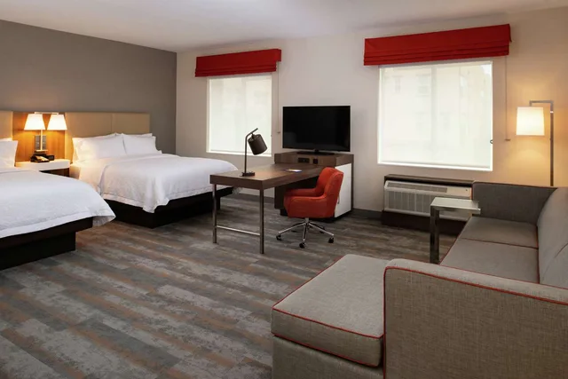 جناح استوديو بسرير كوين لذوي الإعاقة، Hampton Inn & Suites Buena Park 2/5