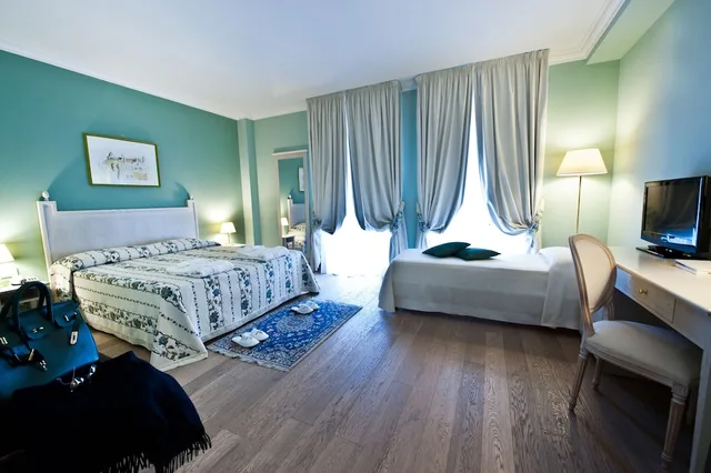 غرفة عائلية ثلاثية بثلاثة أسرّة، Ostuni Palace 2/3