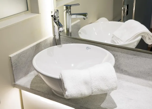 غرفة قياسية بسرير مزدوج، Hub by Premier Inn Edinburgh Royal Mile 10/10
