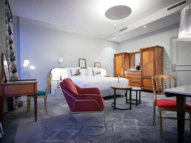 غرفة ديلوكس بسرير كوين، Normandy Hotel Paris - Saint-Honore 2/2