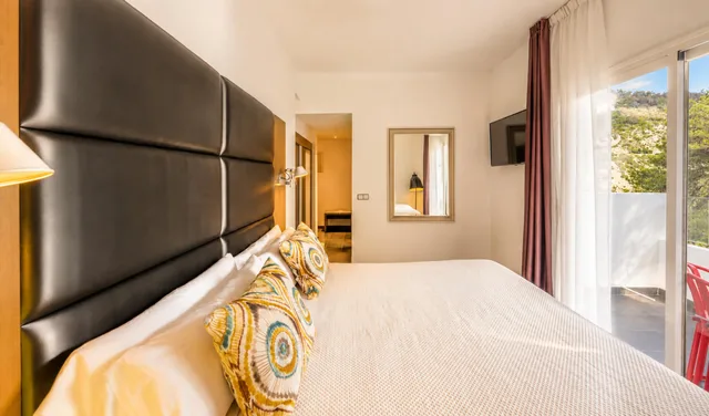 جناح، Palladium Hotel Cala Llonga - Adults Only 2/10