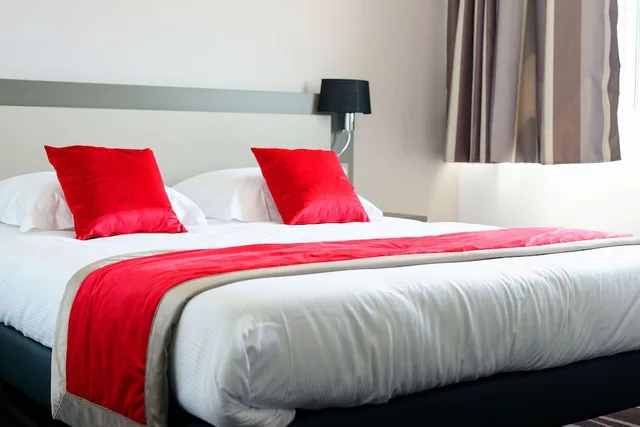 Hotel Akena Besancon، بيزنسون 12/35