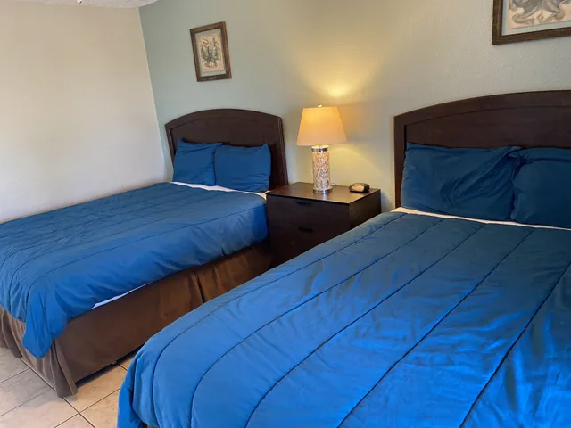 Room, 2 Queen Beds, Pet Friendly, Park Side، Ocean Villa Inn 2/6