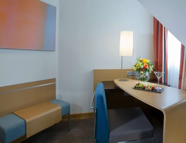 غرفة كومفورت بسريرين منفصلين، Dorint Hotel Wurzburg 6/6