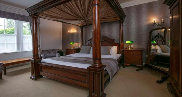 Manor, Executive, Double Bed، Moore Place Hotel, BW Signature Collection 6/10