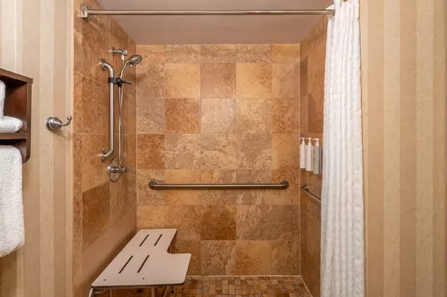 غرفة بسرير مزدوج لذوي الإعاقة، Hampton Inn Nashville Vanderbilt 3/3