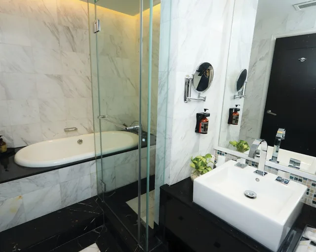 Presidential, Suite, King and Twin Beds, Perdana Kota Bharu 3/3