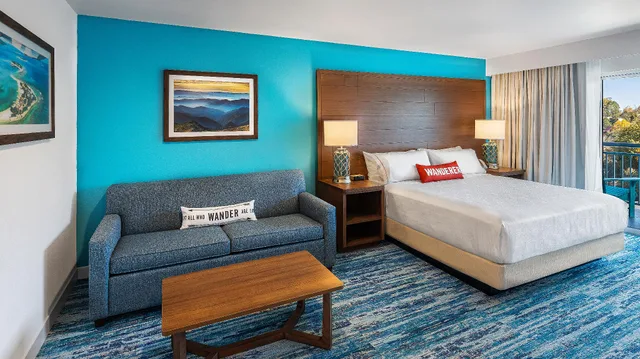 جناح بسرير كينج بغرفة نوم واحدة لذوي الإعاقة، Compass by Margaritaville Hotel Pigeon Forge 1/1