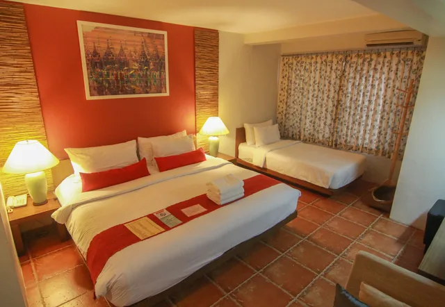 غرفة جونيور عائلية بسرير كينج وسرير فردي، Villa Cha Cha Banglumphu 5/8