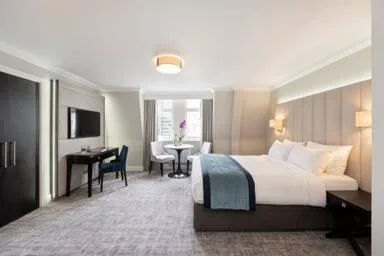 Tower, Studio, Queen Bed, Kitchen، Tower Residences by Blue Orchid 1/1