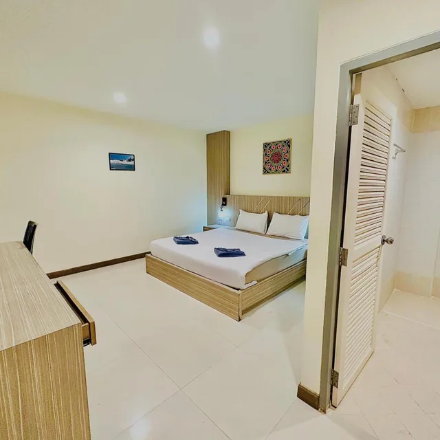غرفة قياسية بسرير مزدوج، The Cocoon Patong 5/8