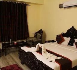 غرفة ديلوكس، Hotel Laxmi Niwas 1/1