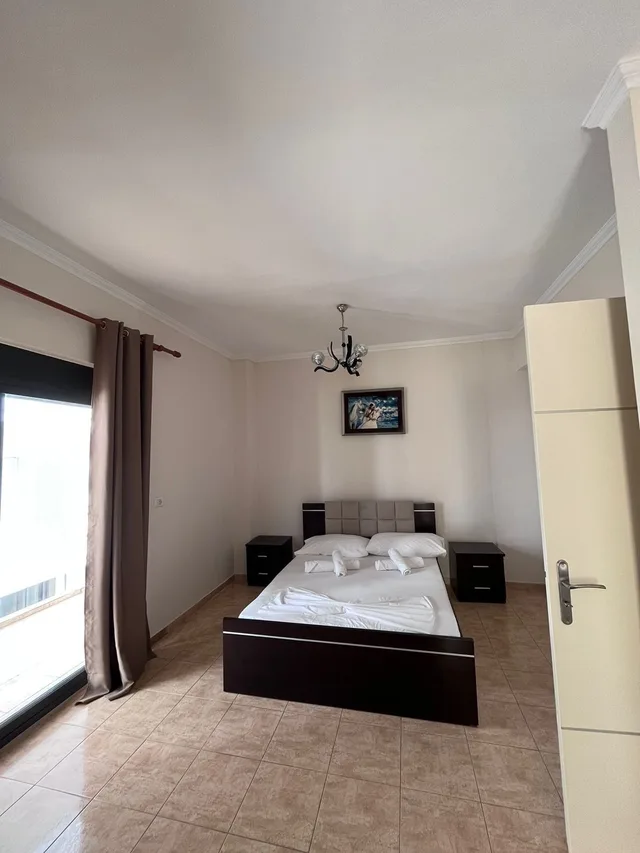 غرفة عائلية بسرير كوين وسرير فردي بشرفة، Hotel Primavera 10/10
