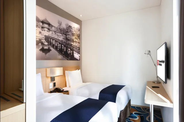 Family, Twin Beds, No Parking، Travelodge Myeongdong Euljiro 1/2