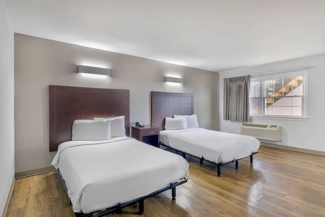 غرفة ديلوكس بسريرين مزدوجين لذوي الإعاقة، Motel6 Falls Church, VA - Arlington Boulevard 3/5