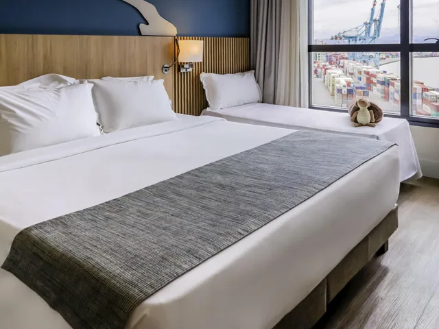 Superior, Multiple Beds, Mercure Itajai Navegantes 2/4