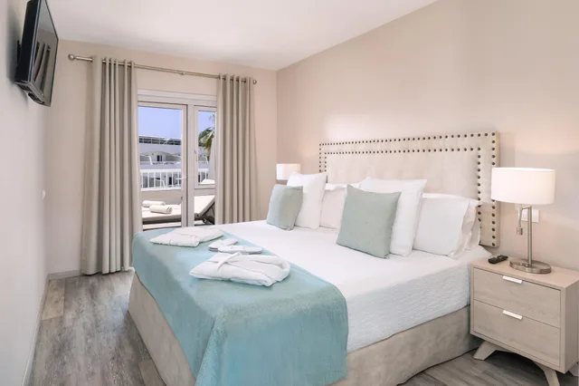 Xtra، Sol Barbacan Apartments 3/10