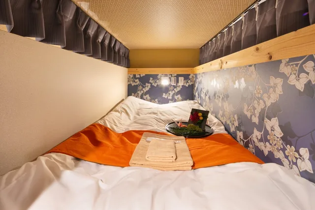 غرفة بفرشتي فوتون بحمام مشترك، Ikidane Cozy Hotel Haneda Airport 1/3