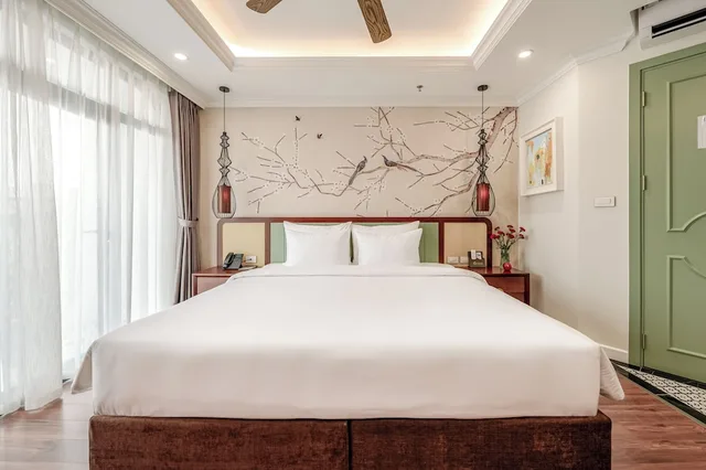 غرفة بريميير بسريرين منفصلين، Lestar Hotel Hanoi 1/4