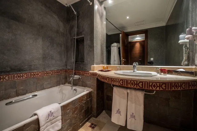 غرفة ديلوكس بسرير مزدوج، Hivernage And Spa Hotel 9/10