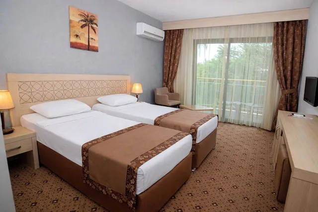 غرفة قياسية بسريرين منفصلين بشرفة، Eldar Resort Hotel 3/10