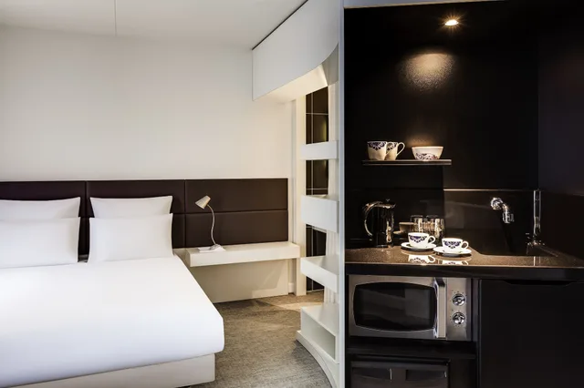 جناح سوبيريور بسرير مزدوج وسرير فردي، Novotel Suites Paris Issy Les Moulineaux 2/7
