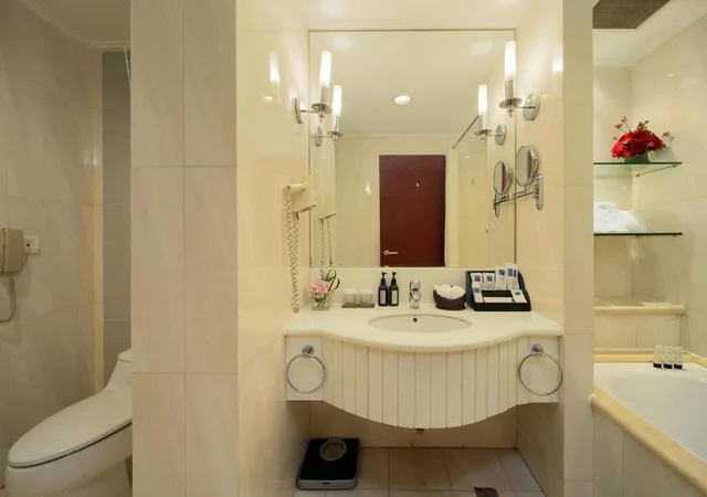 Qin Yuan, Deluxe, King Bed, City View، City Hotel Xiamen 3/3