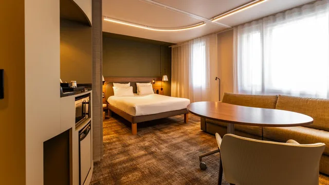 Superior, Suite, King Bed, King and Twin Beds, Sofa, Novotel Suites Reims Centre 6/9