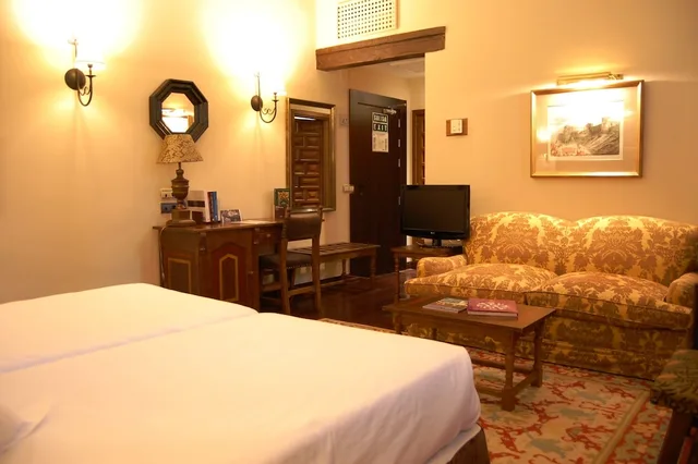 غرفة سوبيريور بسريرين منفصلين، Parador de Olite 5/8