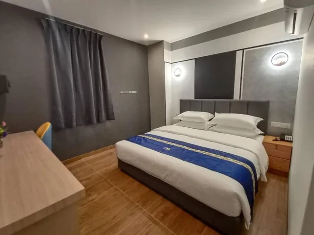 غرفة ديلوكس بسرير كينج، Good 9 Hotel - Bukit Dahlia 5/10