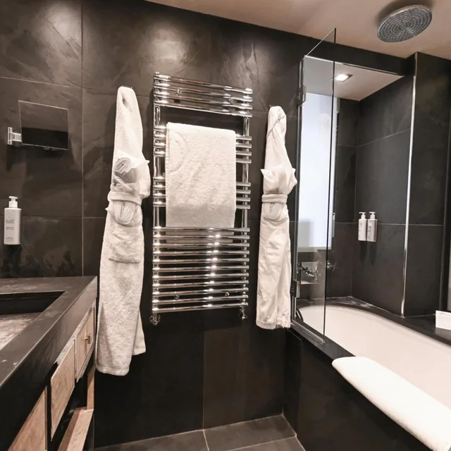 غرفة سوبيريور بسرير مزدوج بإطلالة على الجبل بمنطقة جلوس، Hôtel Tsanteleina 7/8