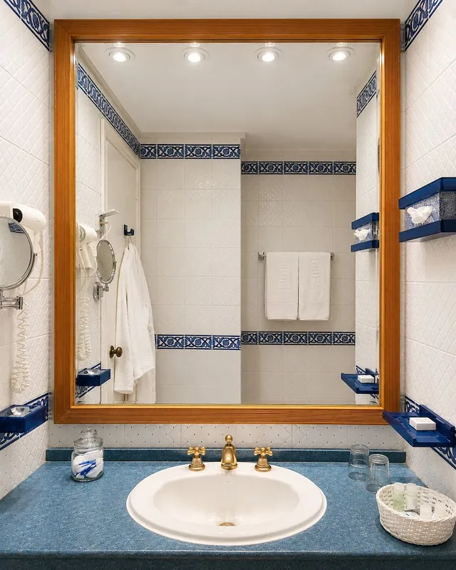 غرفة قياسية بسريرين منفصلين بإطلالة على البحر، Hasdrubal Thalassa and Spa Port el Kantaoui 2/3