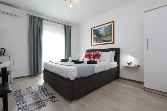 غرفة كومفورت بسرير مزدوج بشرفة، Apartments Matosevic 6/8