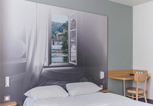 غرفة بسرير كوين، B&B HOTEL Besancon Chateaufarine 5/7