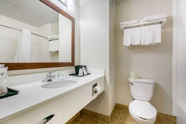 غرفة بسريرين كوين، Quality Inn Monteagle, TN 4/4