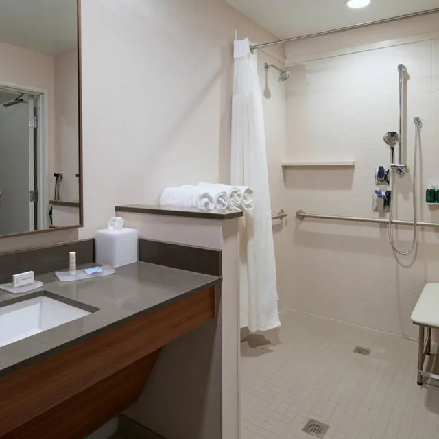 غرفة بسريرين كوين، Fairfield Inn & Suites By Marriott Midland 6/9