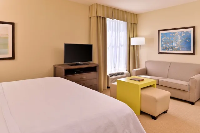 Studio, King Bed, Homewood Suites by Hilton Houma LA 2/8