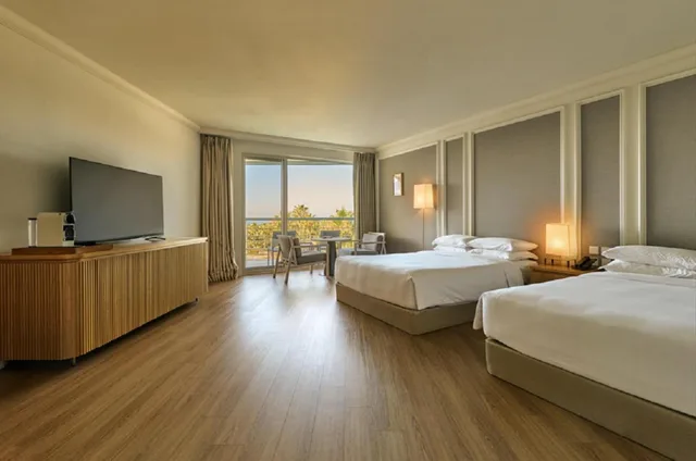 جناح بريميير بسريرين منفصلين بإطلالة على الحديقة، Grand Josun Jeju 4/7