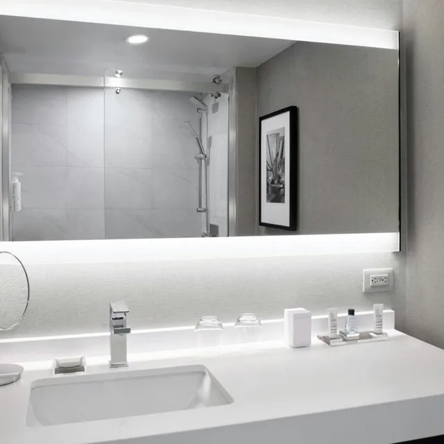 غرفة ركنية بسرير كينج، Toronto Airport Marriott 9/10