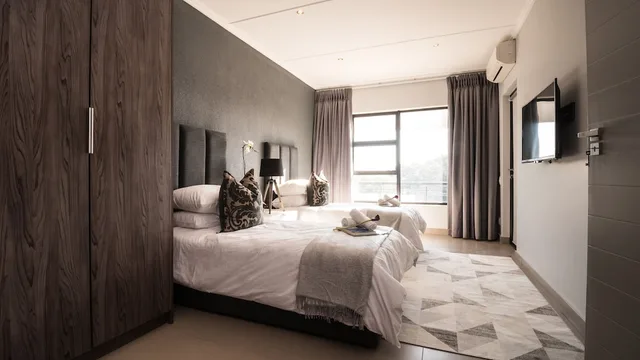 شقة أساسية بسرير كوين بغرفة نوم واحدة، Odyssey Luxury Apartments 1/3